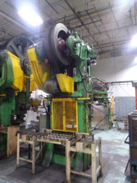 135 TON BLISS MODEL 306 STRAIGHT SIDE SINGLE CRANK TRIM PRESS