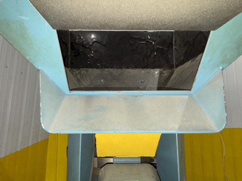 3 CU FT SIGMA SYNTRON FMC MODEL #VPF305 HOPPER &amp; BOWL FEEDER: STOCK #23083