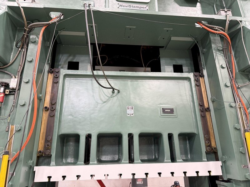 600-ton Minster E2-600-84-48 Hevi-Stamper Straight Side Metal Stamping Press For Sale, Year 1987