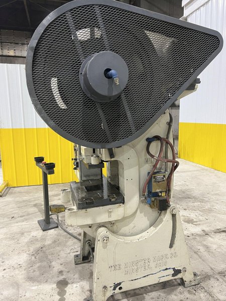 32 TON MINSTER MODEL #4 OBI PRESS, 3" STROKE: STOCK #20189