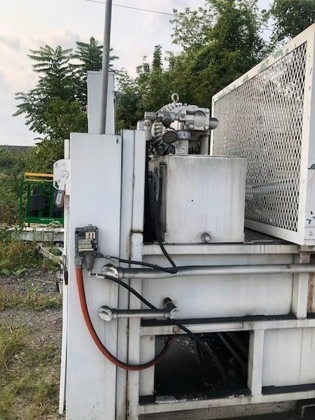 MAREN 423 LEGACY SERIES CLOSED DOOR BALER STOCK #2813