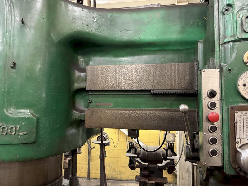 8&#039; X 19&quot; CARLTON RADIAL ARM DRILL. STOCK #1002325