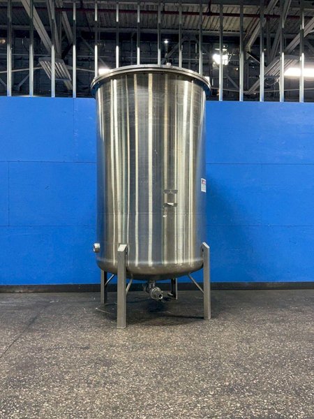 1700 GAL S/S TANK
