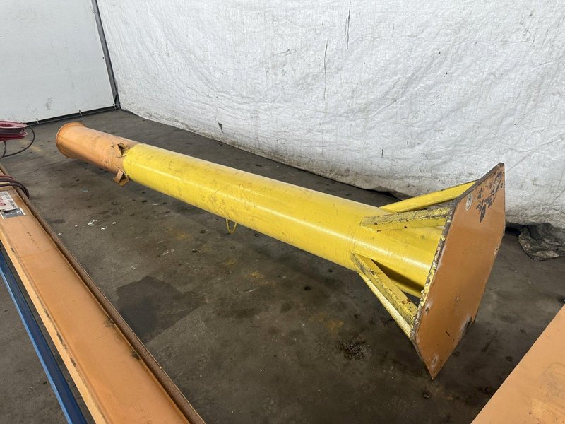 1/4 TON X 15&#039; ABELL-HOWE JIB CRANE. STOCK # 0365424