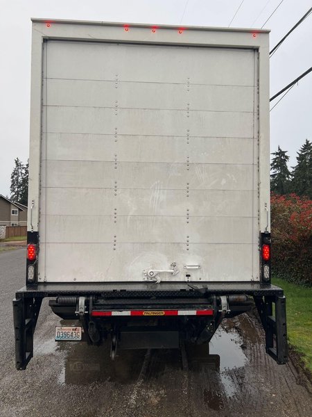 Mack MD642 26′ Box Truck, 2024 – Cummins Diesel, Allison Automatic, 25,995 GVWR, Class 6 Straight Truck
