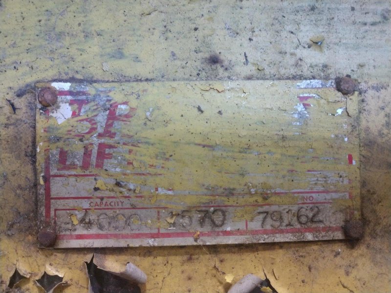 14,000 LB 7 TON X 26&quot; TO 60&quot; X 72&quot; OD BRADLEY MOTORIZED COIL GRAB: STOCK 13233