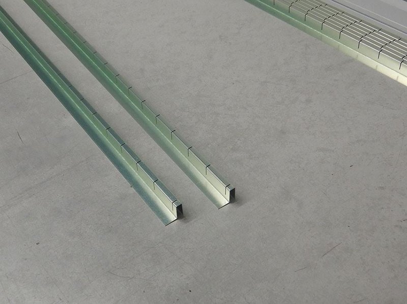 Festo Decoiling &amp; punching line