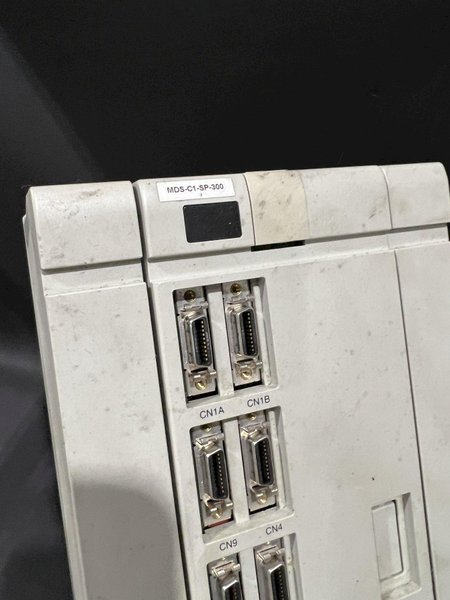 Mitsubishi CNC Spindle Drive Amplifier MDS-C1-SP-300 MDSC1SP300