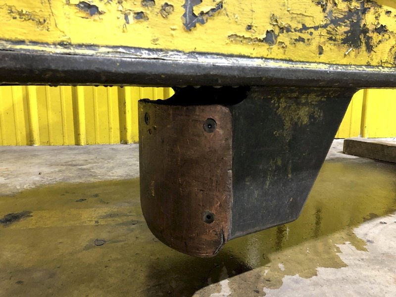 13,000 LB 6.5 TON BRADLEY SINGLE RIM VERTICAL COIL LIFTING TONG SCISSOR TYPE COIL LIFT: STOCK #15817