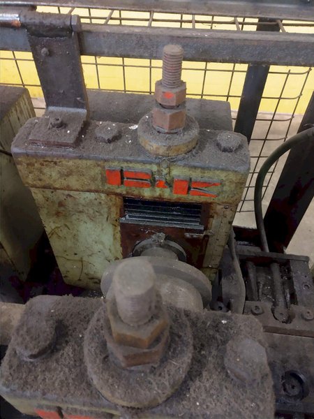 7 STAND X 1.5&quot;  B&amp;K MODEL RFC-04 ROLLFORMER WITH COIL ATTACHMENT: STOCK #11885