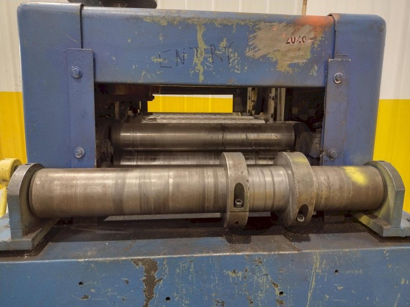 18" AMERICAN STEEL LINE COIL STRAIGHTENER LEVELER: YOBRO #25267