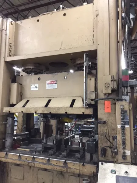 PACIFIC 300 TON HYD PRESS, s/n 8467, STOCK#  13901J