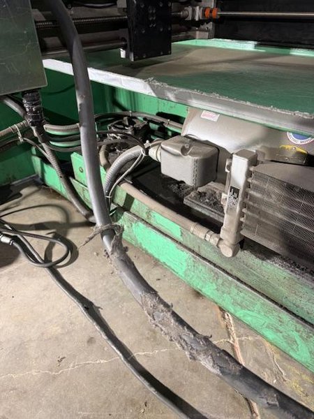 175 Ton x 12′ Accurpress 717512 Press Brake, 1992