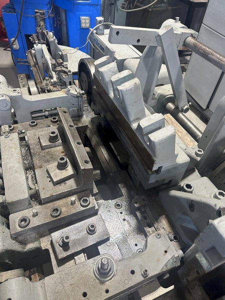 3/16&quot; NILSON MODEL #S3F FOUR SLIDE WIRE FORMING MACHINE: STOCK 10088