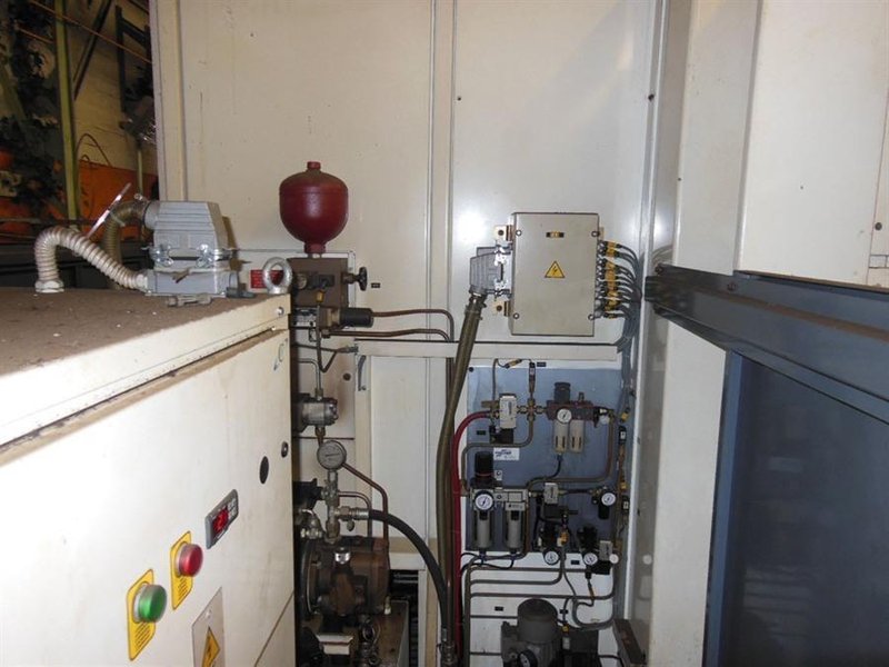 Huron EX10 - X: 1200 - Y: 700 - Z: 600mm