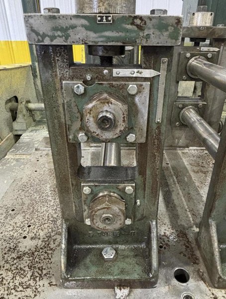 6 STAND X 2" YODER Q-150 U JOINT DRIVE-RAFTED ROLLFORMER, W/ 7 RAFTS &amp; 42 STANDS. STOCK # 0771226