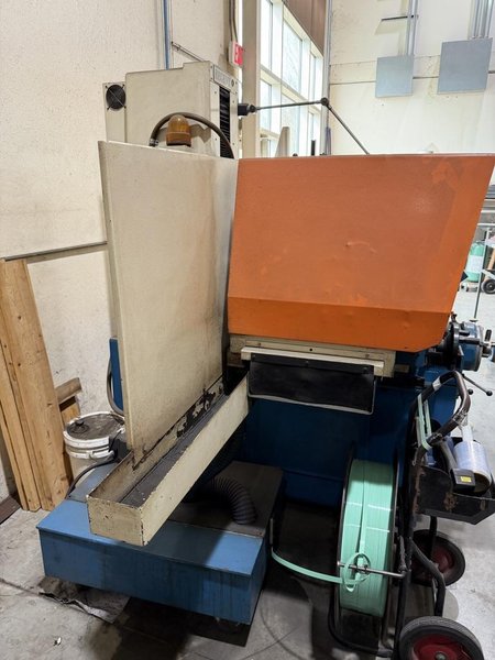 16" X 40" REGENT AUTOMATIC SURFACE GRINDER WITH MAGNETIC CHUCK, COOLANT, AND INCREMENTAL DOWN FEED