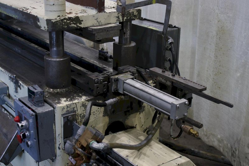 25 TON TISHKEN MODEL #C0-8-4 NOTCHING PRESS: STOCK #75072