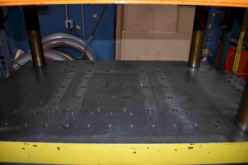 40 Ton HSI Hydraulic 4 Post Down Acting Press, 14" STR, 21" DLO, 48" x 31" BA, Cushion