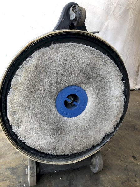 TENNANT MODEL BR-2000-DC FLOOR FINISHER: STOCK #13957