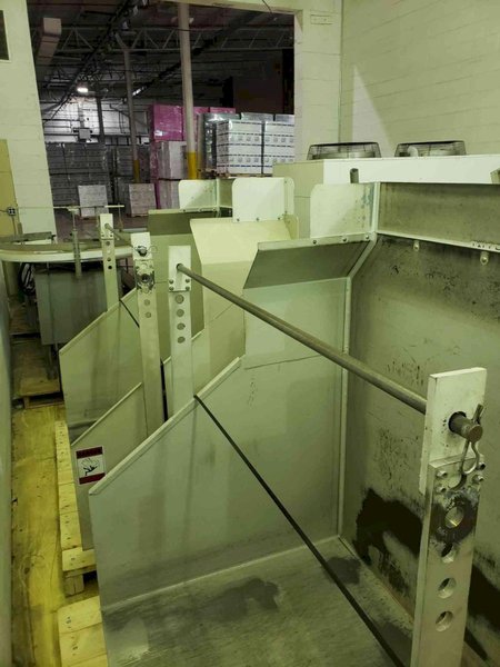 Magplastic SSB 02 PET Blow Molding Machine, 2009