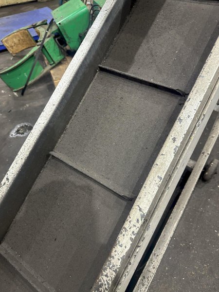 12" WIDE SINGLE PHASE CHIP CONVEYOR: STOCK #77559