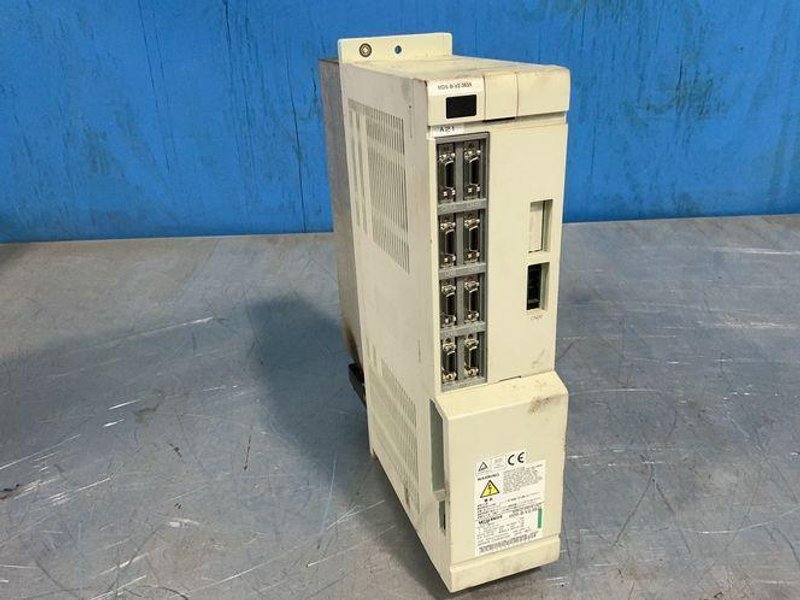 MITSUBISHI ELECTRIC SERVO DRIVE UNIT   -  MDS-B-V2-3535
