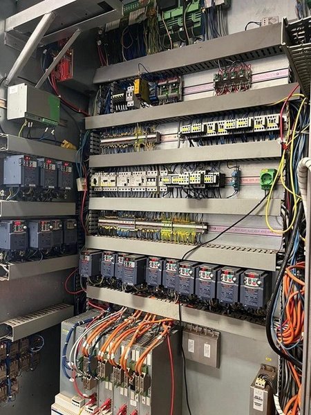 Rovema SBS 250 Twin Tube Brick Pack Coffee Packaging Machine, 2009