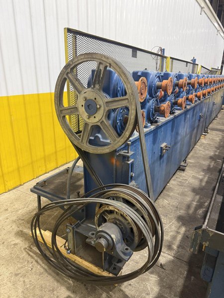 16 STAND x 3" X 18" ROLL SPACE BRADBURY MODEL #430 U-JOINT DRIVE ROLLFORMER: YOBRO #25254