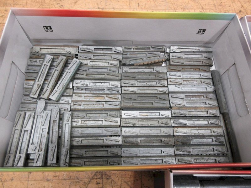 Sunnen Hone Shoes for P28 Mandrels (50+ pcs), P20 &amp; P28 Mandrels (5pcs), Wedges for P28 Mandrels (4 pcs), P28 Honing Stones (100+ pcs)- Auction Item