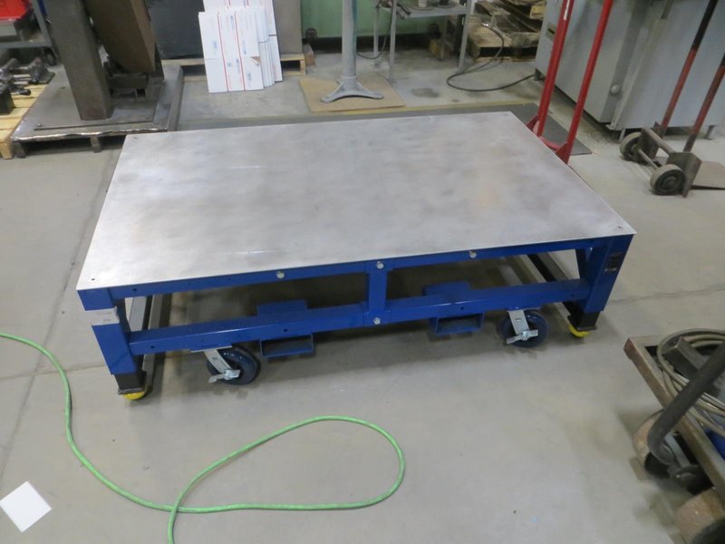 Built MB 1200  5&#039; X 3&#039;  Portable Electric Lift Table w Fork Slots w Removable Top- Auction Item