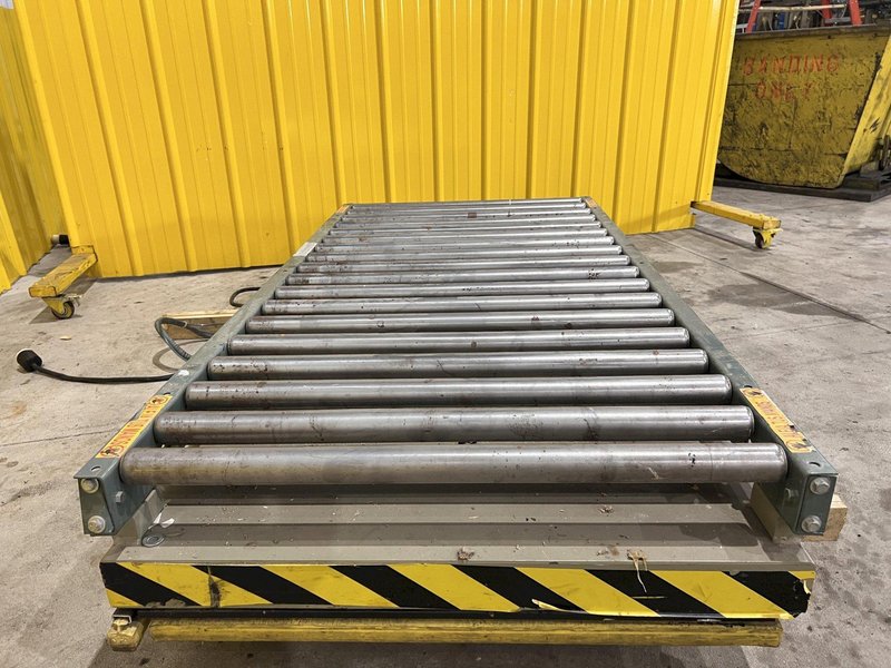 4,000 LB X 72" X 36" SOUTHWORTH MODEL #LS4-36 HYDRALUIC LIFT TABLE WITH ROLLER TOP: STOCK #20909