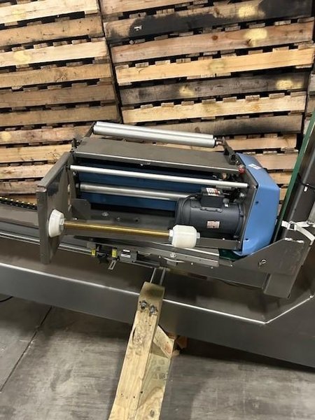Cousins 4100T-FSR Free-Standing Rear Mount Semi-Automatic Pallet Stretch Wrapper
