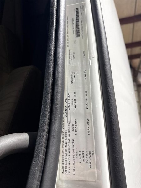 2018 Volvo VNL64T780