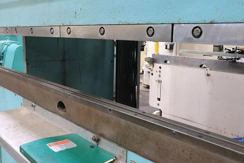 ALLSTEEL 120-8 HYDRAULIC PRESS BRAKE