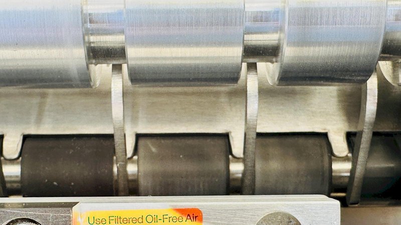 Sharp Packaging Systems Inc.  |   MAX 12 Bagger System