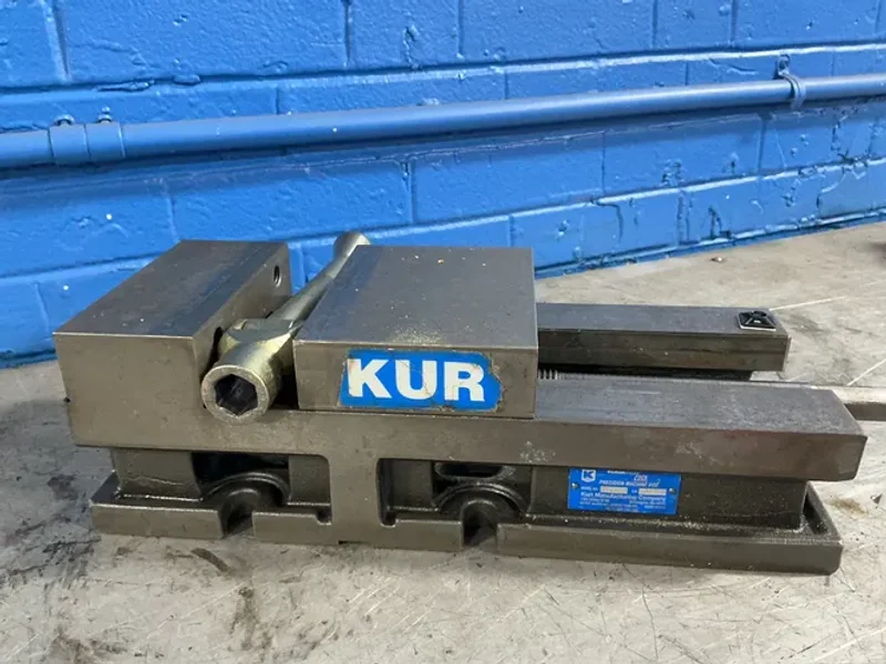 KURT 6” VISE  -  3600V