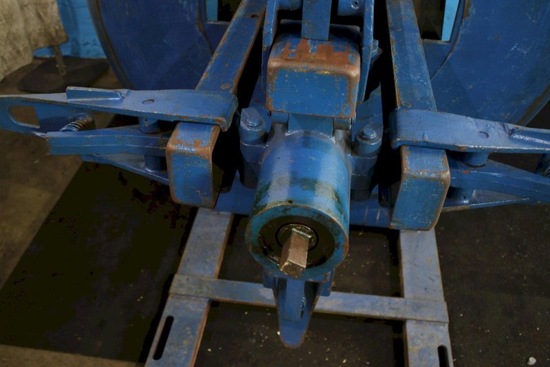 3000 LB X 24" PERFECTO COIL REEL: STOCK #74236