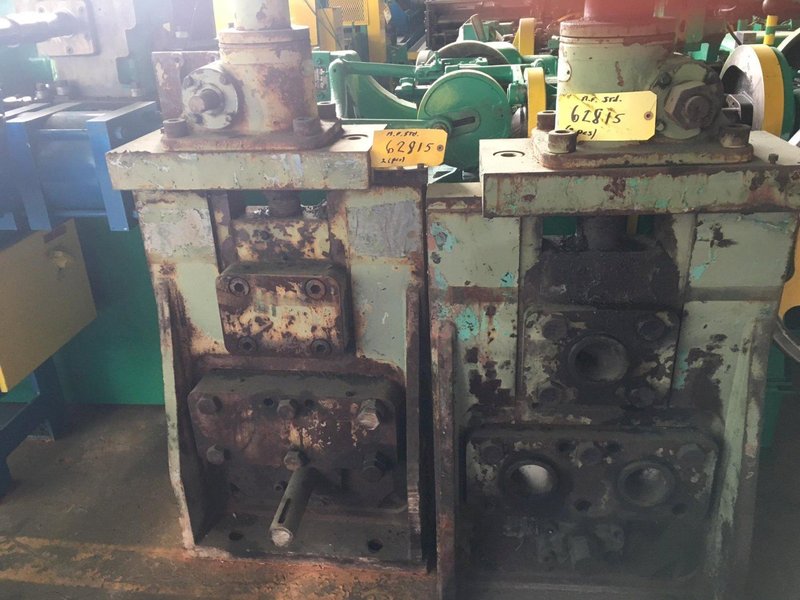 ROBERTS 3-ROLL FORMING       STAND: STOCK #62815