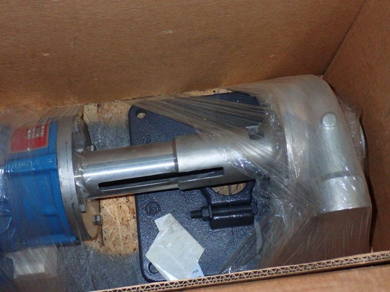 GUSHER 70GPM VERTICAL PUMP  -  11019NS-SE-B