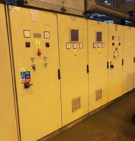 BULTMANN MODEL BWRPM 80-7 TWO ROLL STRAIGHTENING MACHINE WITH 2 72.5kw DIRVE MOTORS,
STOCK # 14494