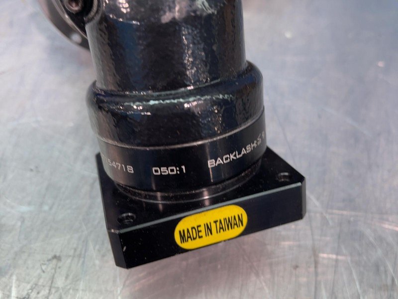 APEX DYNAMICS INC RIGHT ANGLE PLANETARY GEARBOXES  -  ADR047-P2