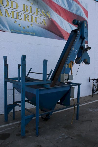 DAVIS INCLINED CHIP CONVEYOR: STOCK #76349