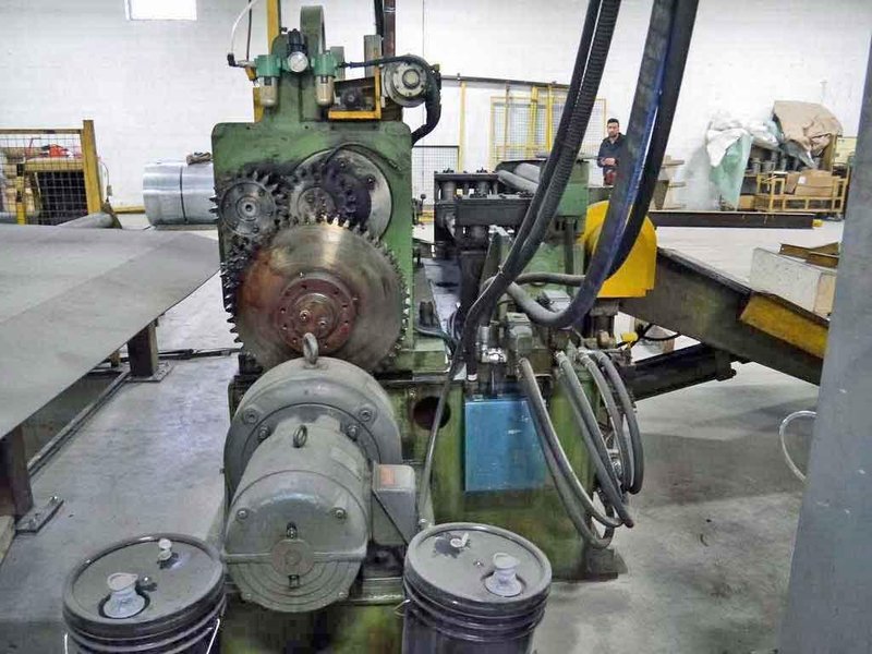 60&quot; x 7.00&quot; x 40,000# Loopco Slitting Line