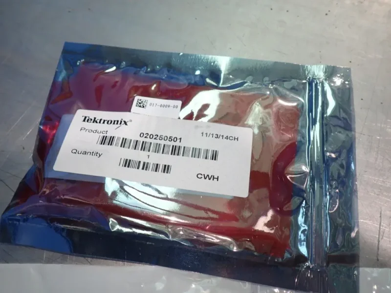 TEKTRONIX 3.5GHZ DIFFERENTIAL PROBE W/CASE  -  TDP3500