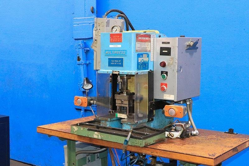 1 TON ABEX DENISON BENCHTOP HYDRAULIC MULTI-PRESS MODEL WUA-1TR