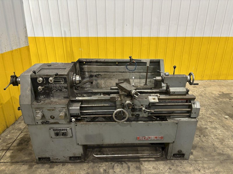 14&quot; X 40&quot; REPUBLIC MODEL #14 ENGINE LATHE WITH METRIC &amp; 2&quot; HOLE: STOCK #23667