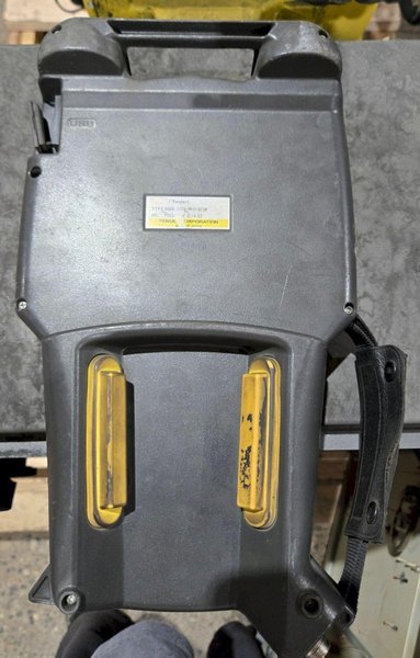 FANUC R-2000IB/210F + R30IB ROBOT ARM AND CONTROL CABINET USED