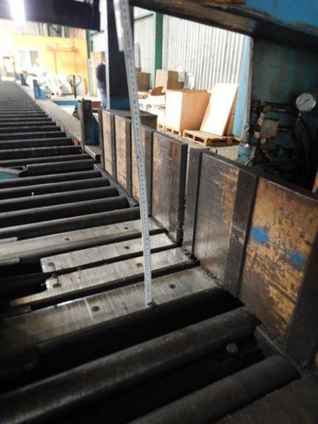 Doall 1000 x 660 mm CNC