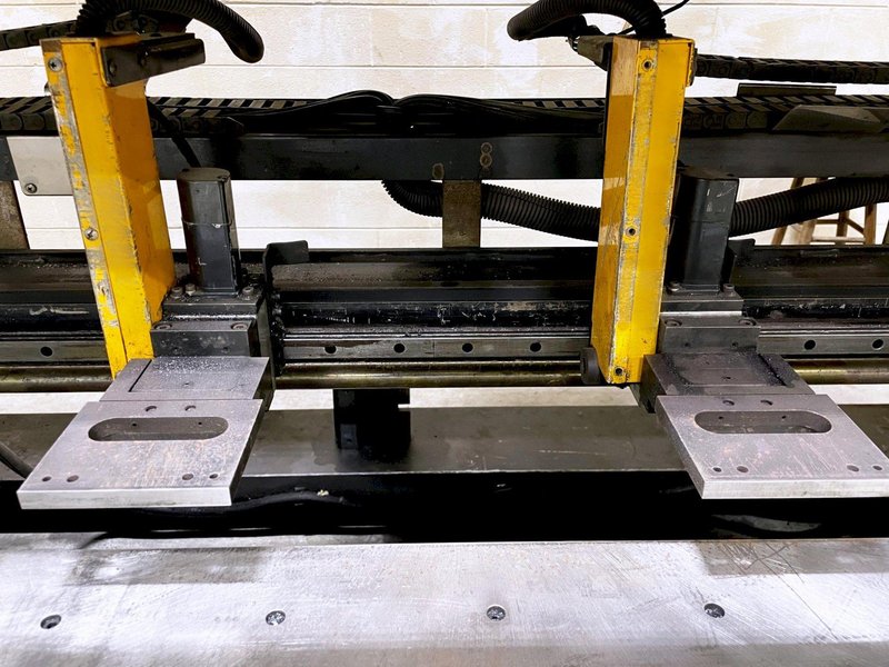 Toyokoki HYB 17540 190 Ton x 13' (7-Axis)